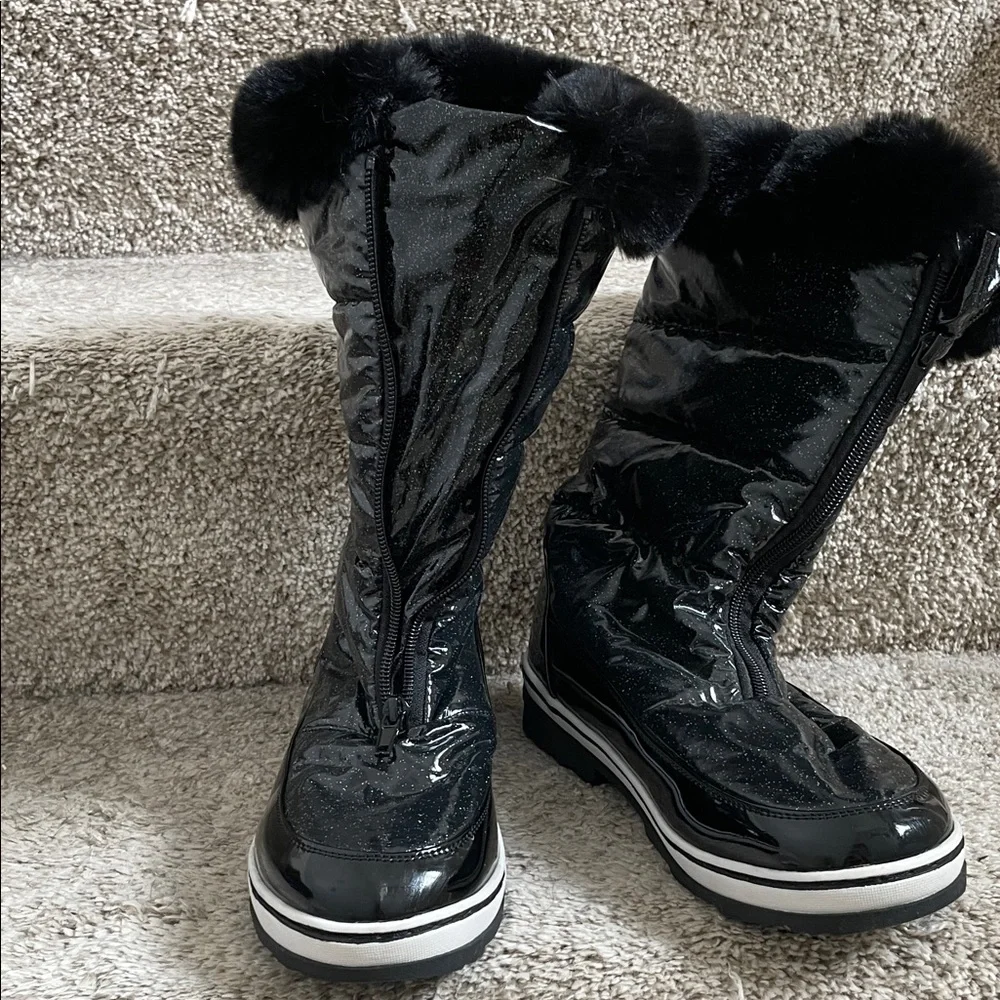 Girl’s Black Justice Faux Fur-Lined Front Zip-Up Winter Boots Size 7M